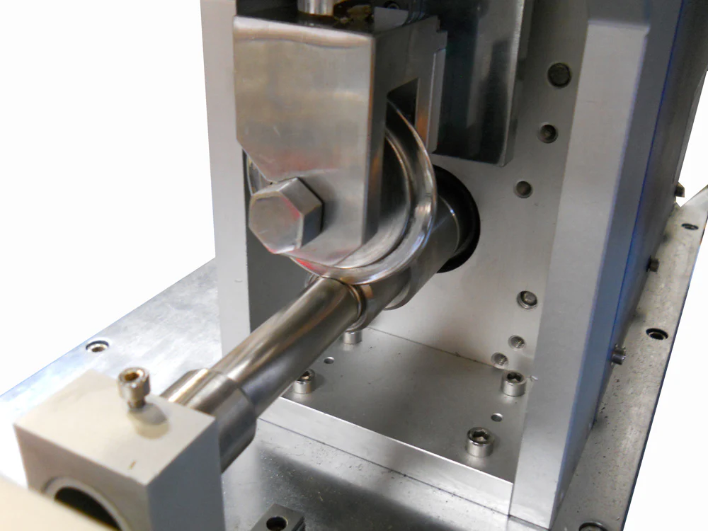 Desk-top Semi-Auto Grooving Machine for Various Cylinder Cell - MSK-500 Series - Image 4